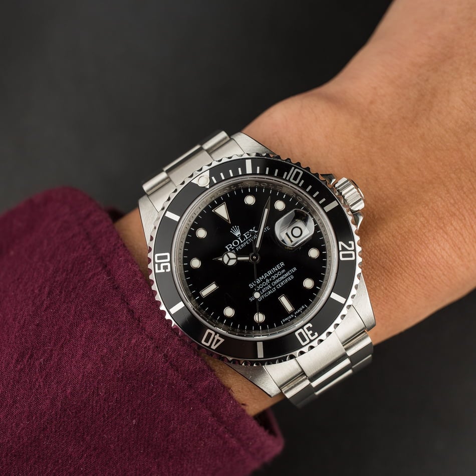 Used Rolex Submariner 16610 with Serial Engraved Rehaut