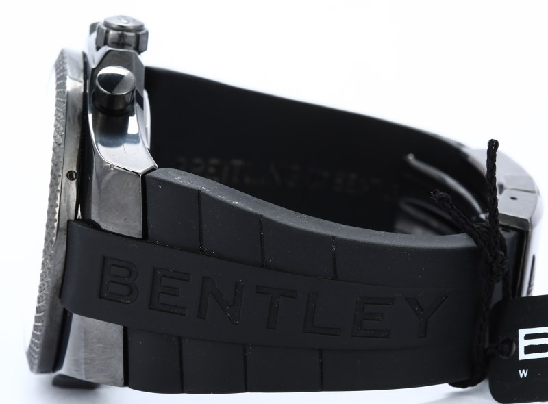 Breitling for Bentley GMT Midnight Carbon