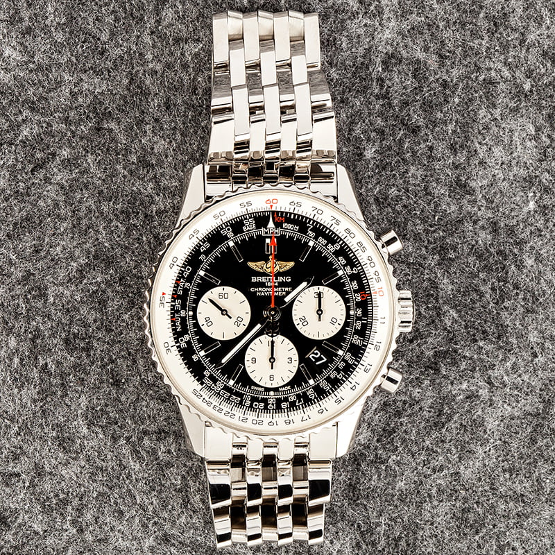 Pre-Owned Breitling Navitimer 01