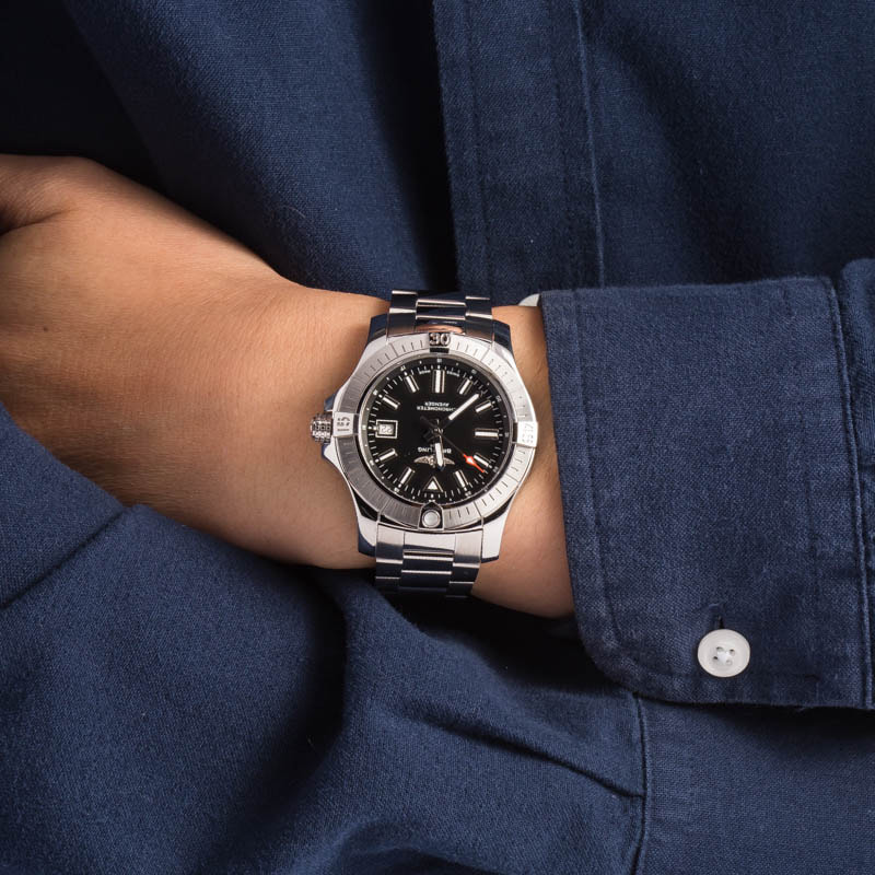 Breitling Avenger II Steel 43MM