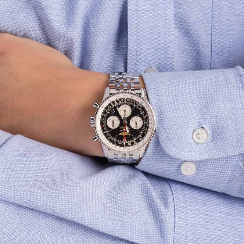 Pre-Owned Breitling Navitimer 01