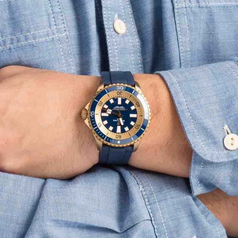 Pre-Owned Breitling Superocean 44 Blue Dial