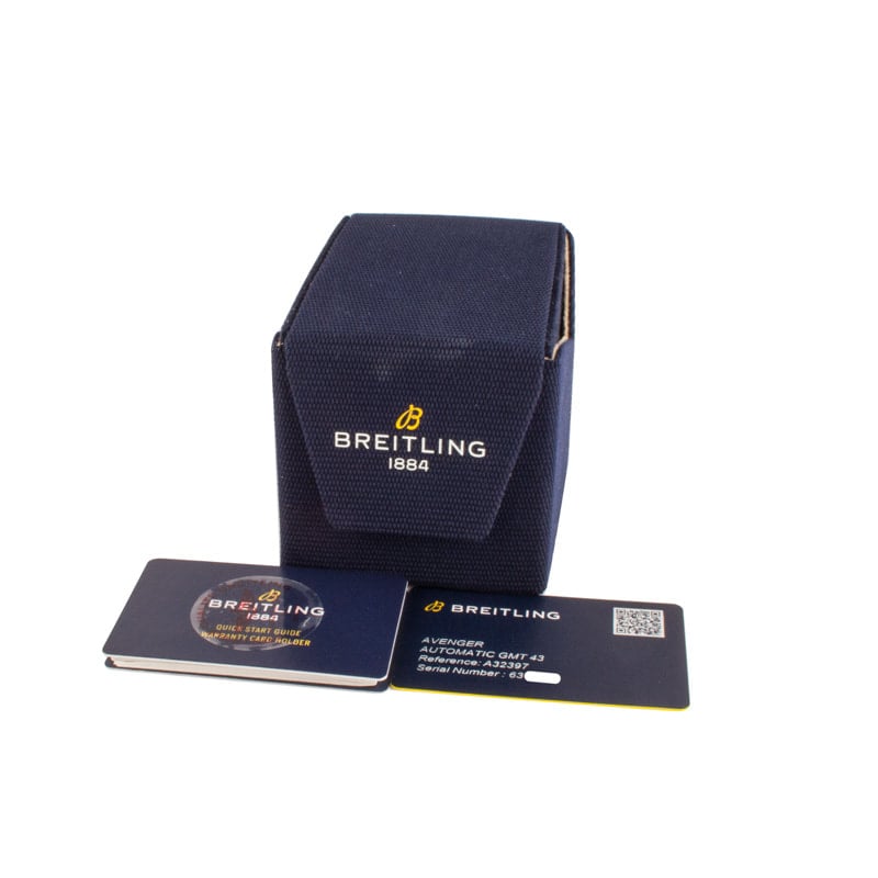 Pre-owned Breitling Avenger Automatic GMT 43 Black Dial