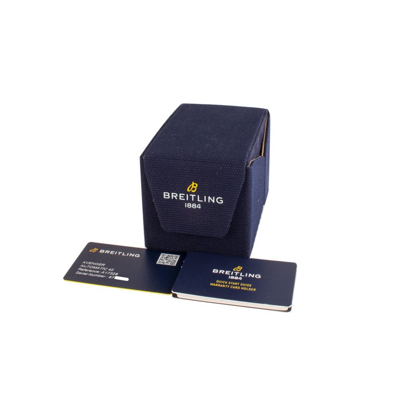 Pre-owned Breitling Avenger Black Dial