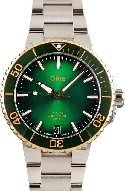 Oris Aquis Date Calibre 400 Steel & 18k Yellow Gold Green Dial
