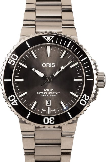 Oris Aquis Date Titanium