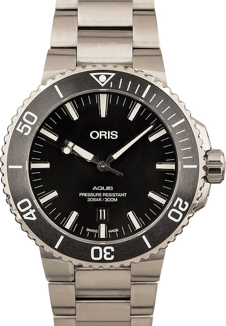 Oris Aquis Date Matt Black Dial