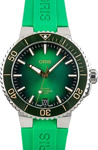 Aquis Date Green Dial Calibre 400