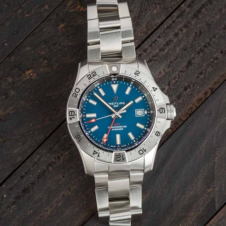 Breitling Avenger Automatic GMT 44 Blue Index Dial