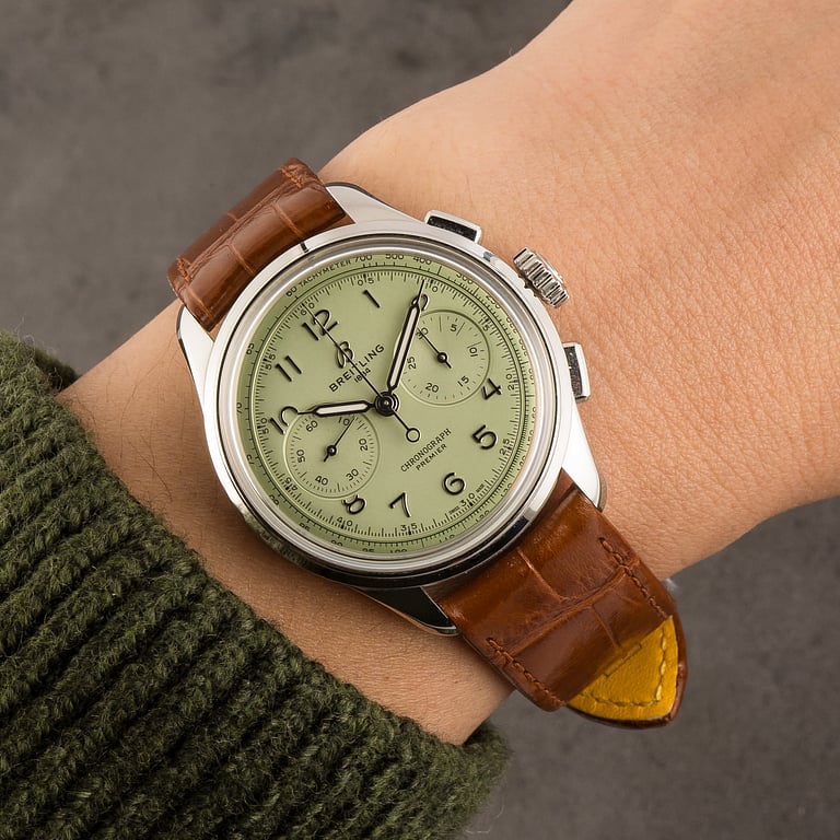 Pre-Owned Breitling Premier B09 Chronograph 40 Green Dial