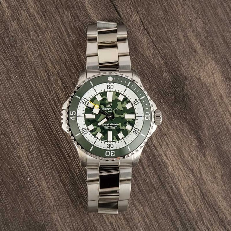 Breitling Superocean Automatic 46 Super Diver Green