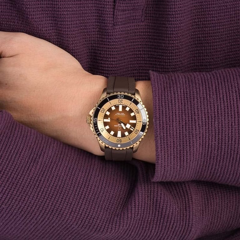 Pre-Owned Breitling Superocean 44 Bronze
