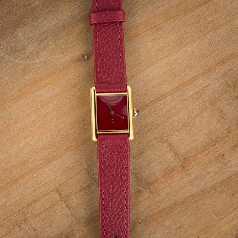 Must De Cartier Tank Red Dial