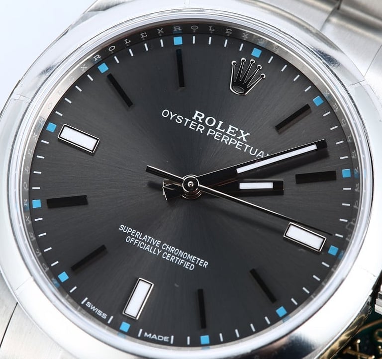 Rolex Oyster Perpetual 39 Rhodium 114300