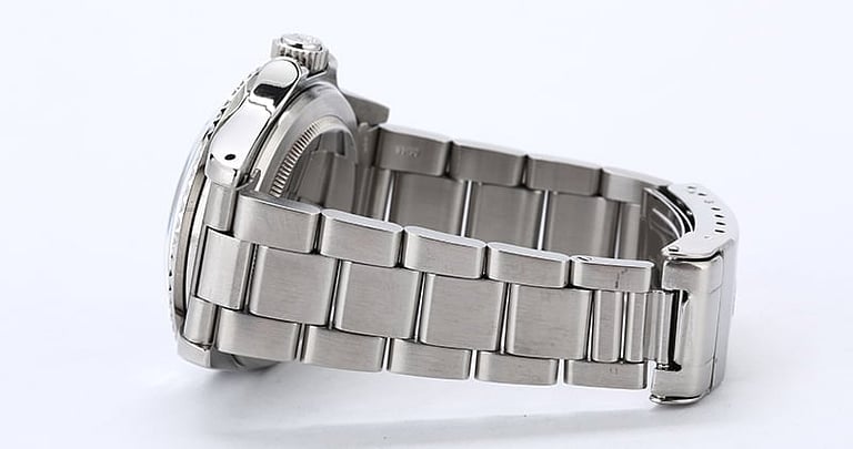 Vintage 1980 Rolex Submariner 1680