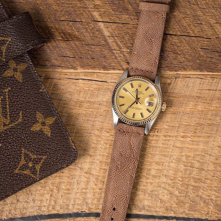 Date Rolex 1505 Champagne Index Dial