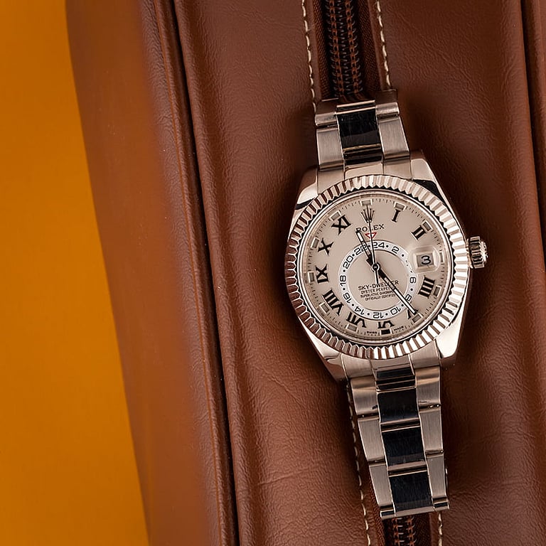 Pre-Owned Sky-Dweller Rolex 326939 White Gold T