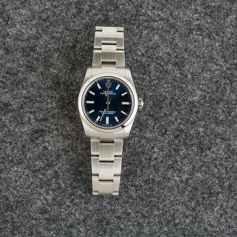 Rolex Oyster Perpetual 124200 Stainless Steel
