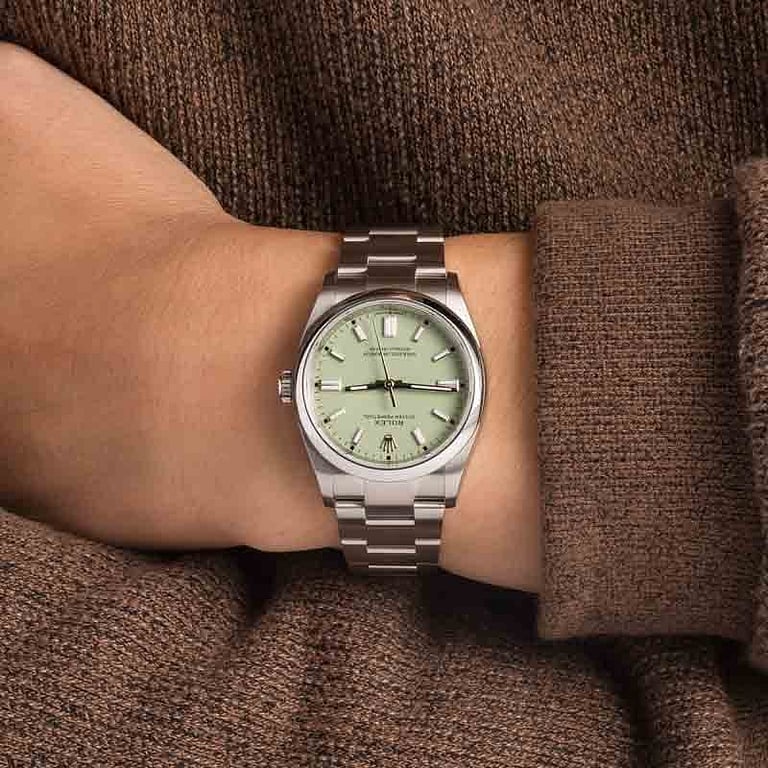 Rolex Oyster Perpetual 36 ref 126000 Pistachio Dial