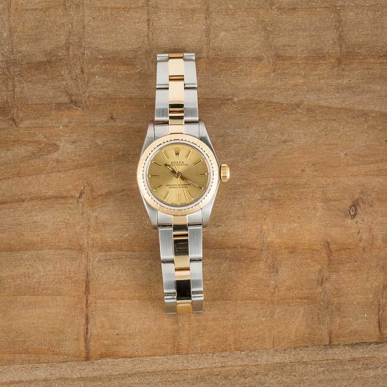 Lady Rolex Oyster Perpetual 67243 Champagne Dial