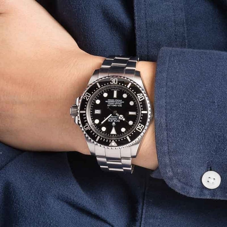 Pre-owned Rolex Deepsea Sea-Dweller Ref 116660 Black Dial