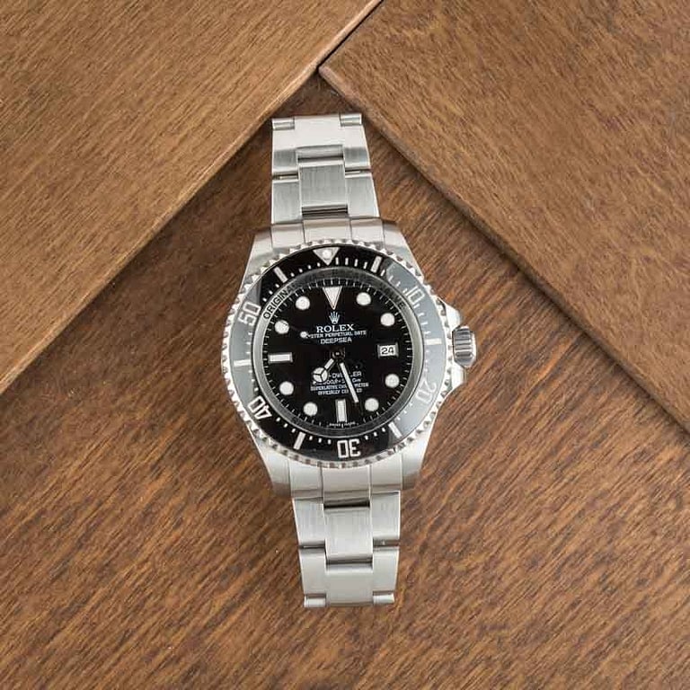 Pre-owned Rolex Deepsea Sea-Dweller Ref 116660 Black Dial