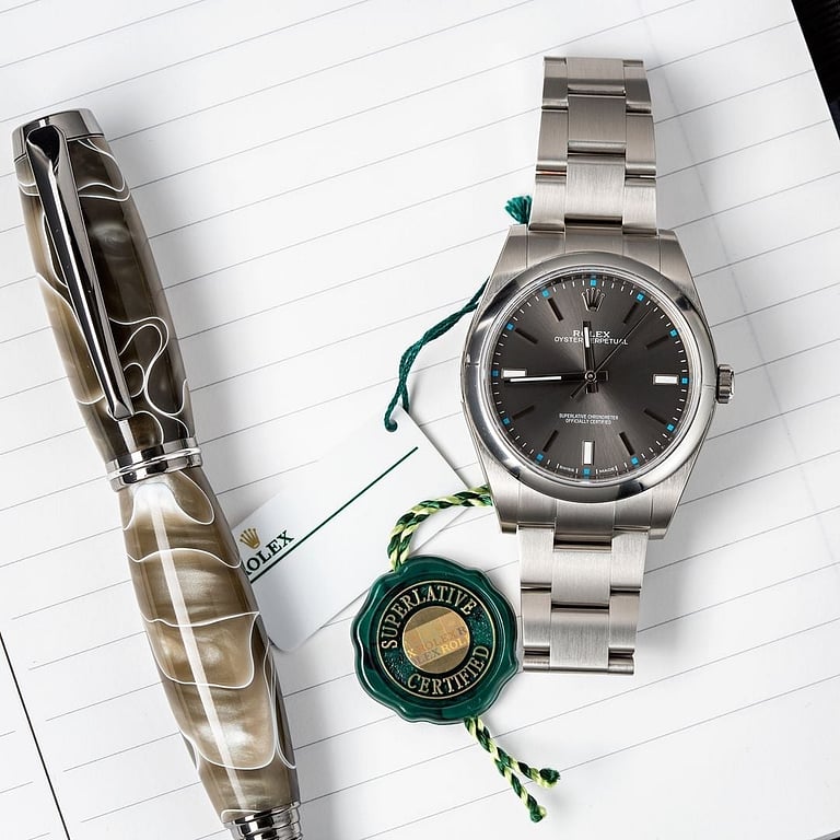 Rolex Oyster Perpetual 39 Rhodium 114300