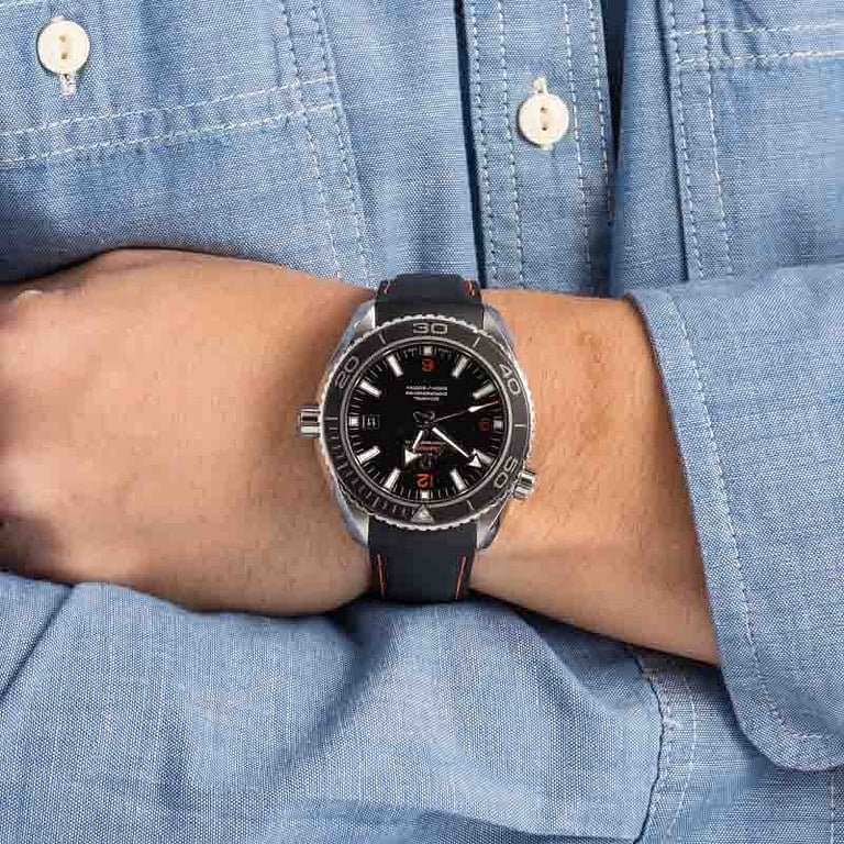 PreOwned Omega Seamaster Planet Ocean Co-Axial Black Dial