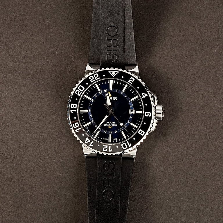 Oris Aquis Date GMT