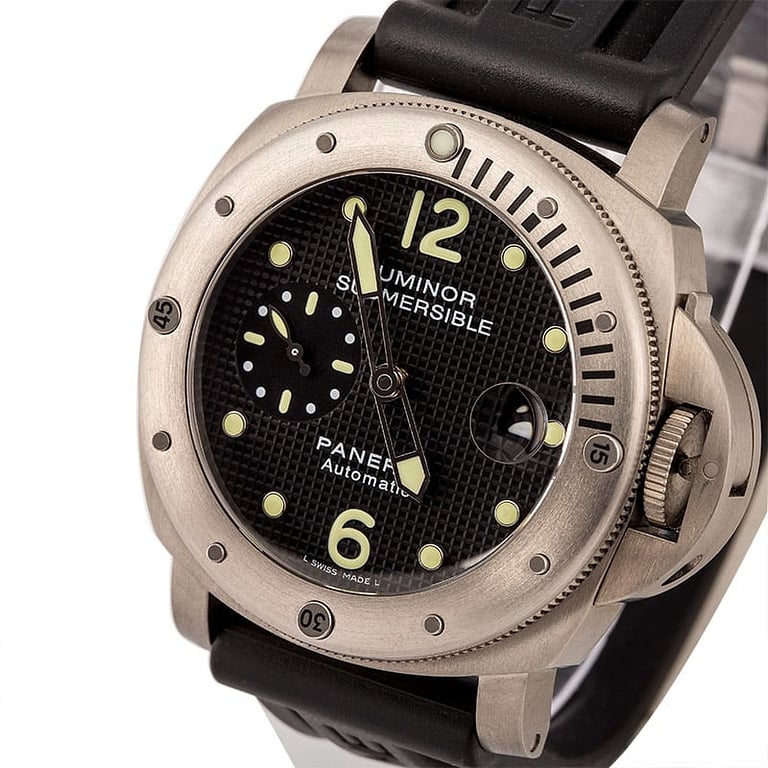 Used Panerai Luminor Submersible PAM025