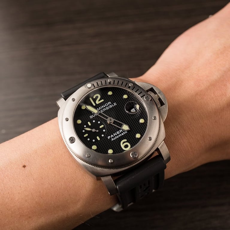 Used Panerai Luminor Submersible PAM025