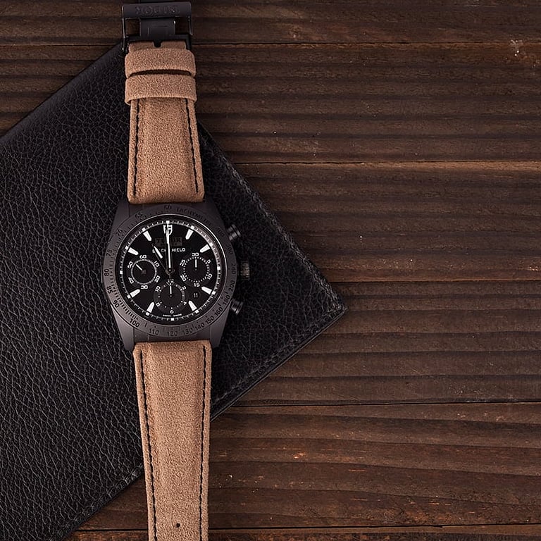 Tudor Fastrider Black Shield 42000CN