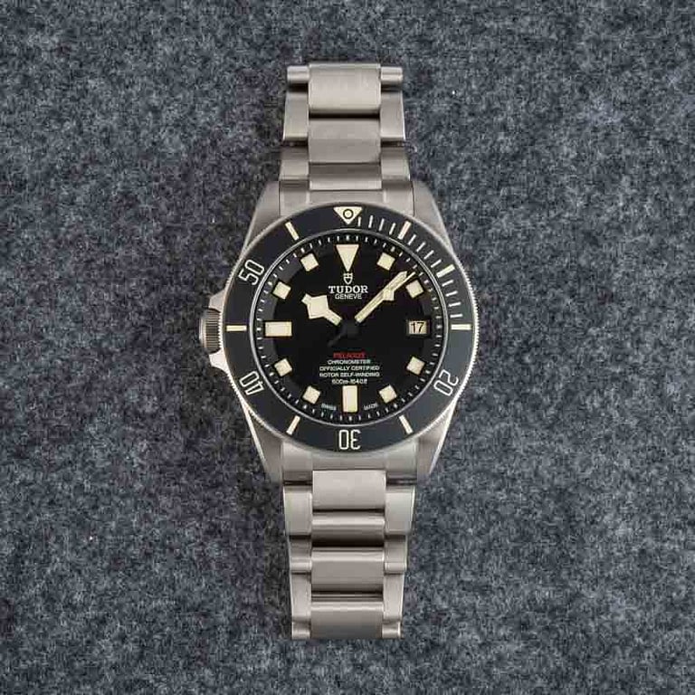 Men's Left Handed Tudor Pelagos Ref 25610TN