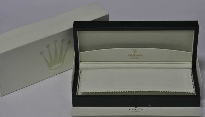 Rolex Cellini Men's 18K Rose Gold Watch 5330