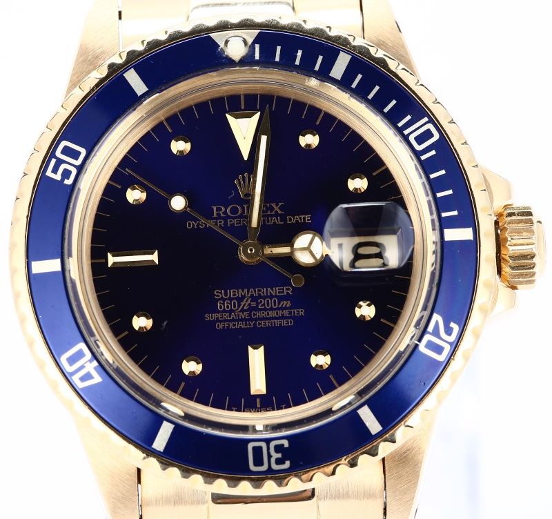 Rolex Vintage Gold Submariner 1680 Blue