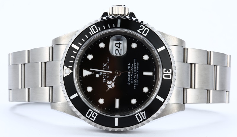 Rolex Submariner 16610 Black Serial Engraved