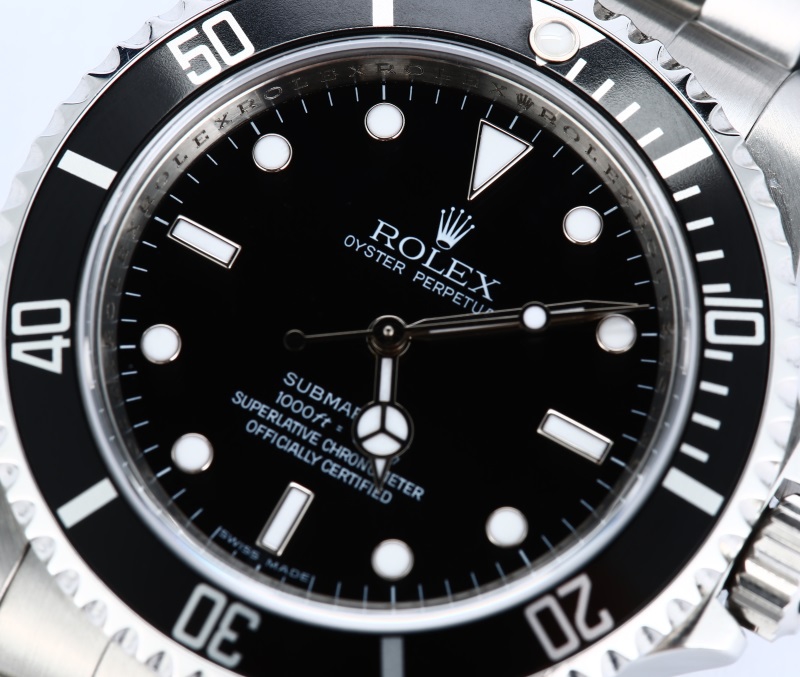 Rolex Submariner No Date 14060M Serial Engraved