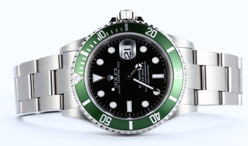 Rolex Submariner 16610V Green Anniversary Bezel