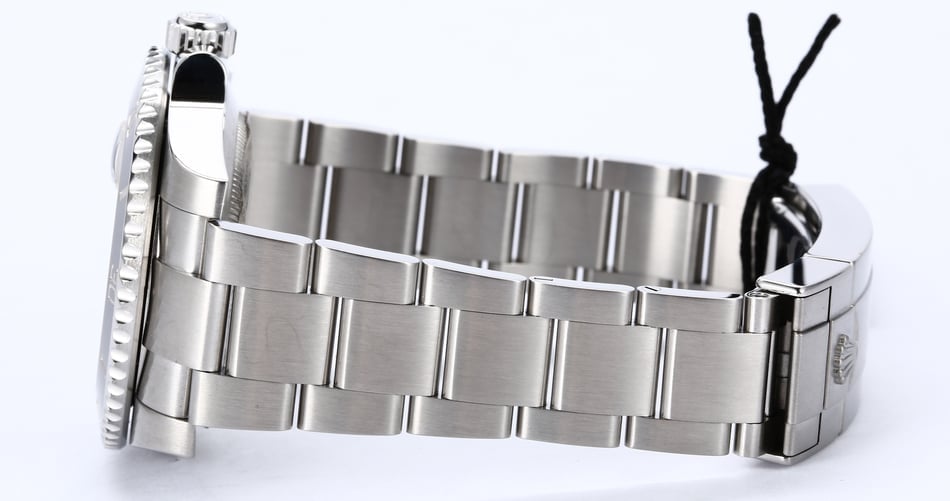 Authentic Rolex Submariner 116610 Steel Band