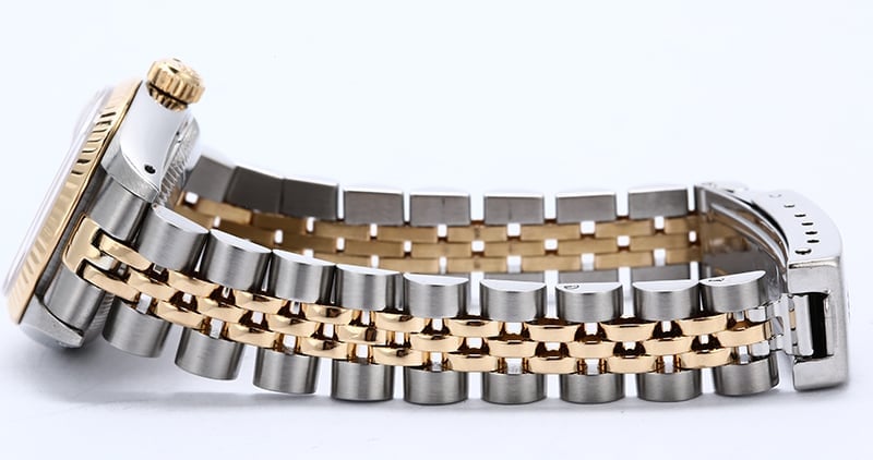 Finely Detailed Design Silver & Rose Gold Color Bracelet For Men - Style  C121 – Soni Fashion®