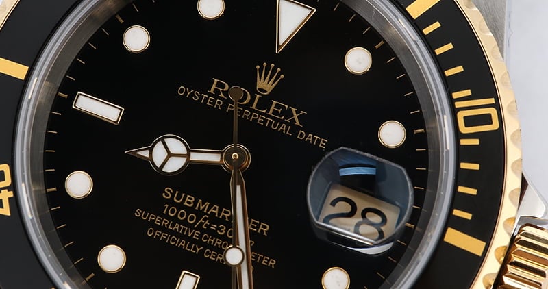 PreOwned Rolex Submariner 16613 Gold Thru Clasp