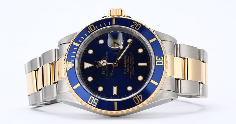PreOwned Men's Rolex Submariner 16613