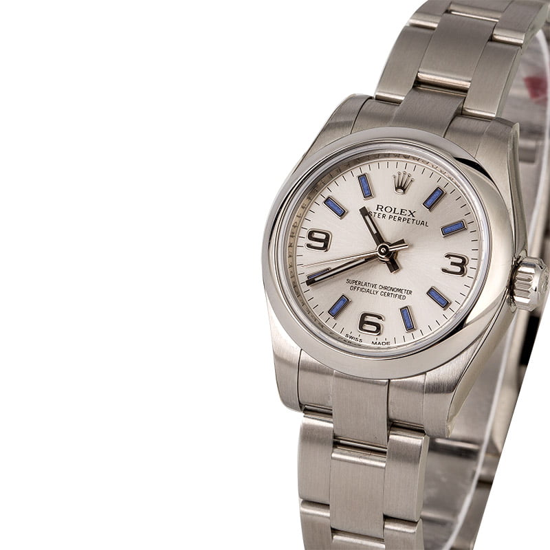 Unworn Rolex Lady Oyster Perpetual 176200 Silver Index