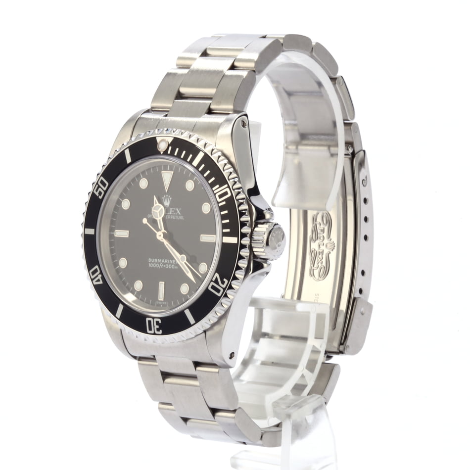 PreOwned Steel Rolex Submariner 14060 Black Luminous Dial