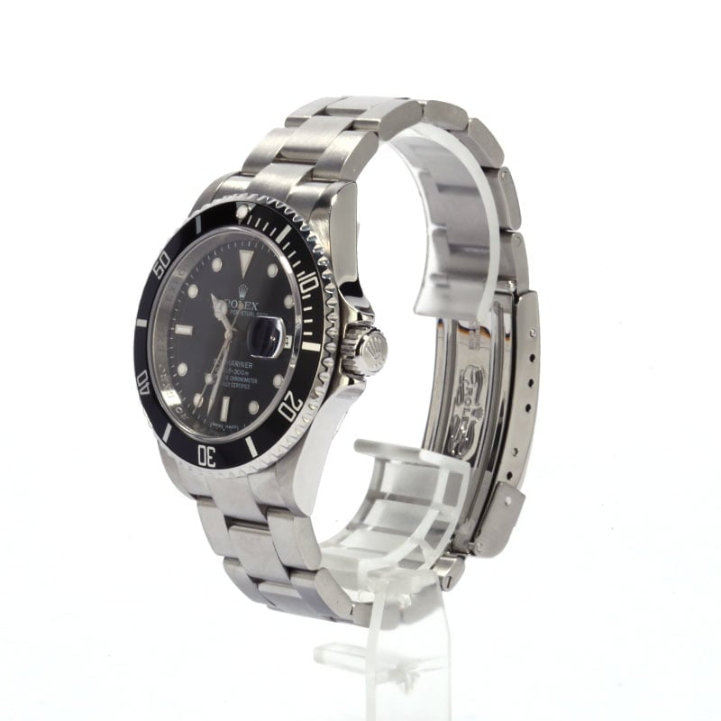 Rolex Submariner 16610 Serial Engraved Rehaut