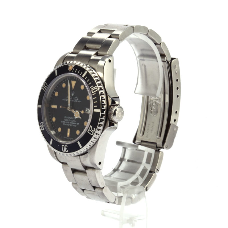 Rolex Sea-Dweller 16660 at BobsWatches.com