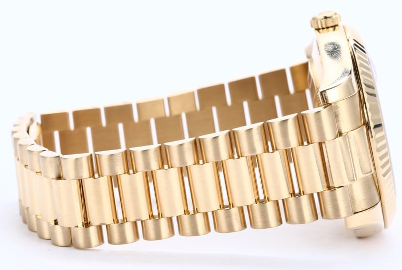 Rolex Day-Date 218238 Gold 41MM