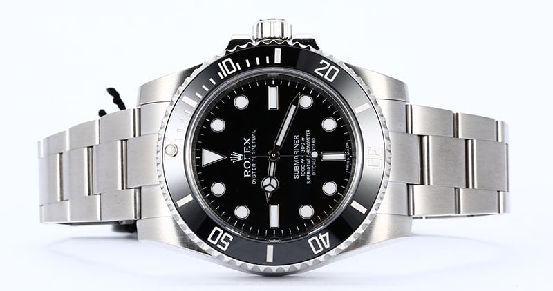 Certified Pre-Owned Rolex Submariner 114060 No Date