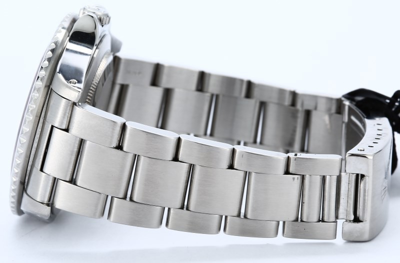 Rolex GMT-Master II Pepsi Bezel 16760