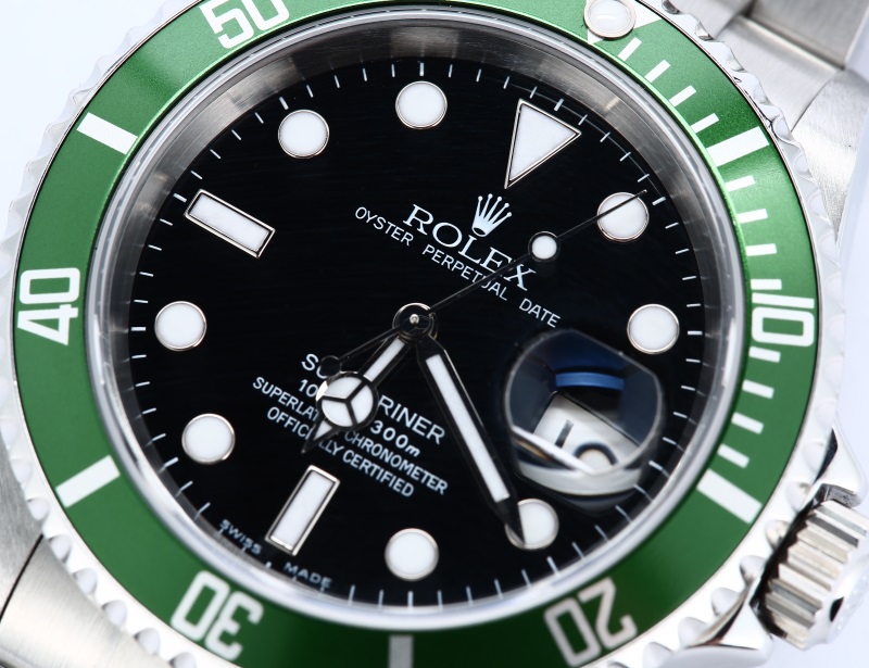 Rolex Submariner Anniversary Edition 16610V